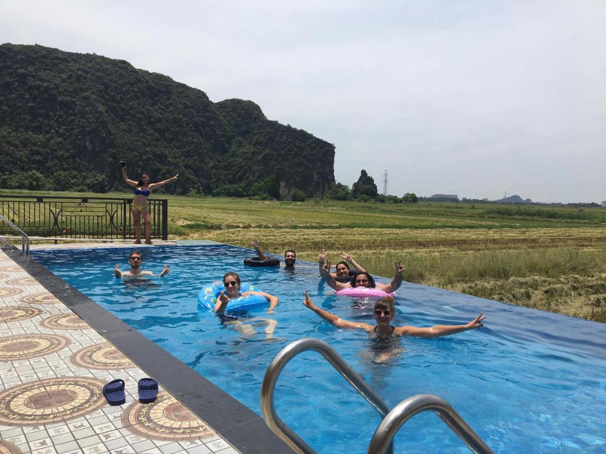 Papaya Bungalow & Rice Fields Lägenhet Ninh Bình Exteriör bild